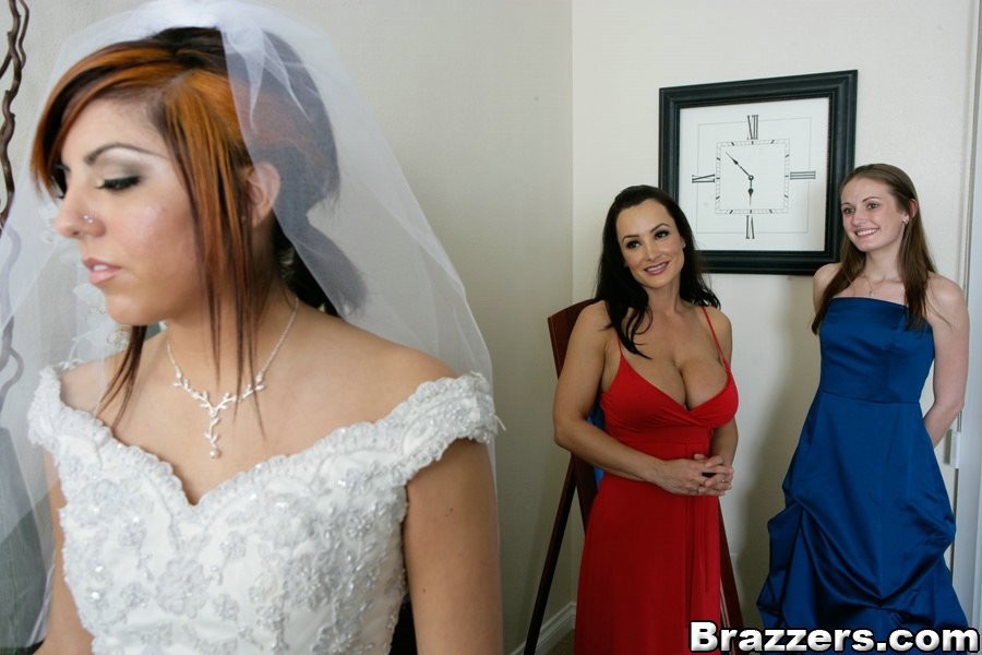 Lisa Ann : Convincing the Groom at his Wedding BRAZZERS.