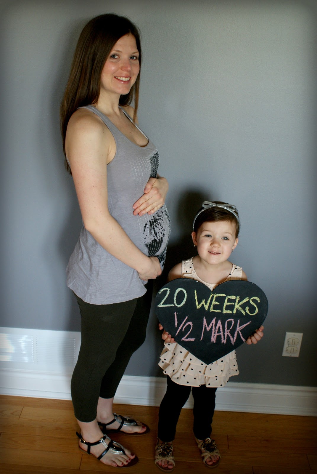 in love with the small things: 20 weeks