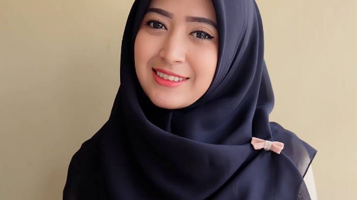 Inspirasi dengan Hijab Cantik - Hijab cantik| Wanita cantik hijab ... Inspirasi dengan Hijab Cantik - Hijab cantik| Wanita cantik hijab ...