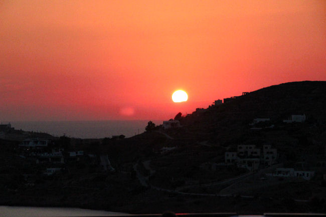 Sunset in Ios
