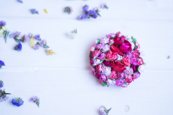 Espejo de mano con flores diy
