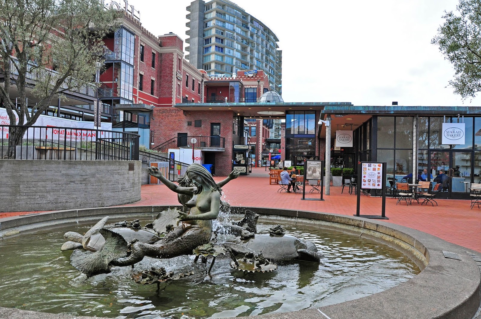 Art and Entertain me: Ghirardelli Square Newcomers Attract ...