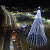 DANDO INICIO AS FESTIVIDADES NATALINA ÁRVORE DE NATAL É ACESA NO CONJUNTO VILA MARIA EM GUAMARÉ 