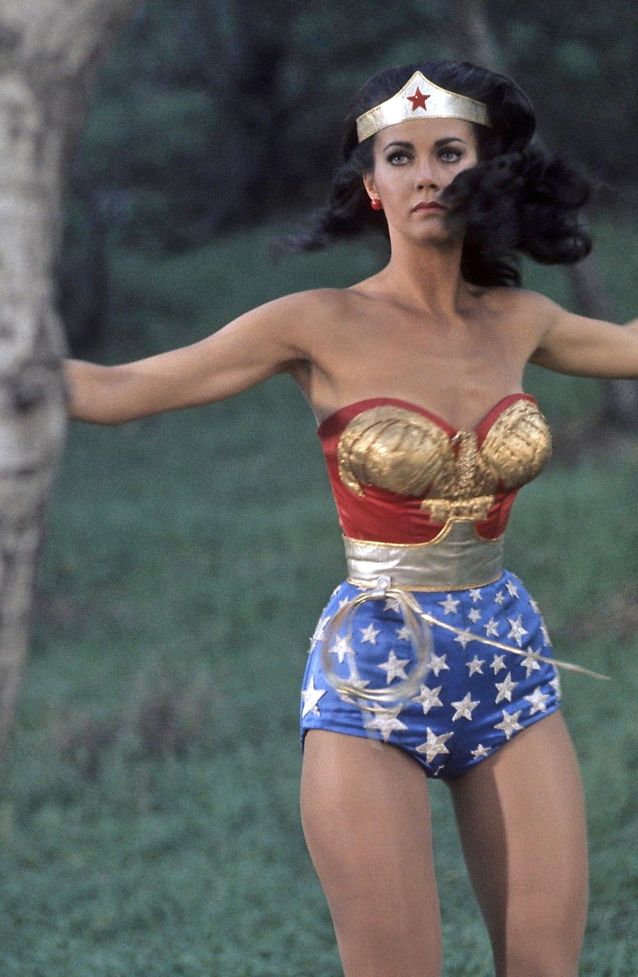 Lynda Carter as Wonder Woman, pictorial.