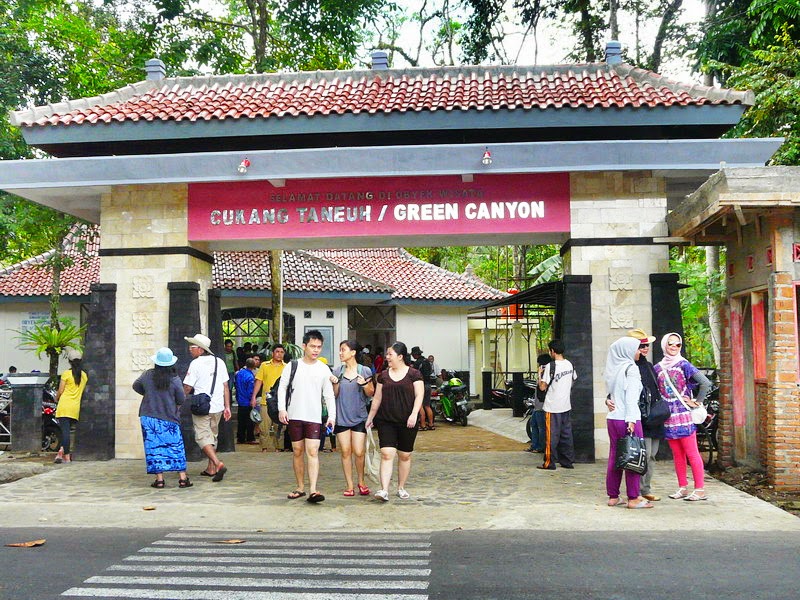 Paket Tour Green Canyon 1 Hari Full