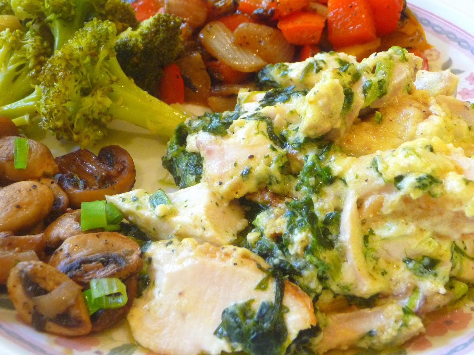 CHICKEN SPINACH ALFREDO