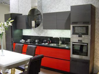 Cocinas integrales modernas en rojo y negro - Colores en Casa