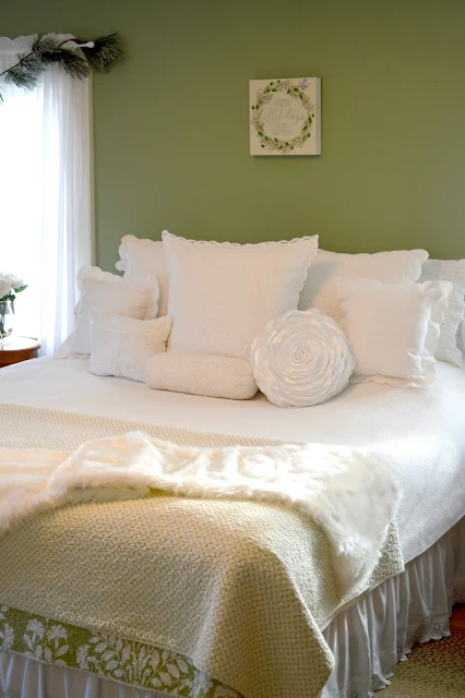 Green and white Christmas bedroom