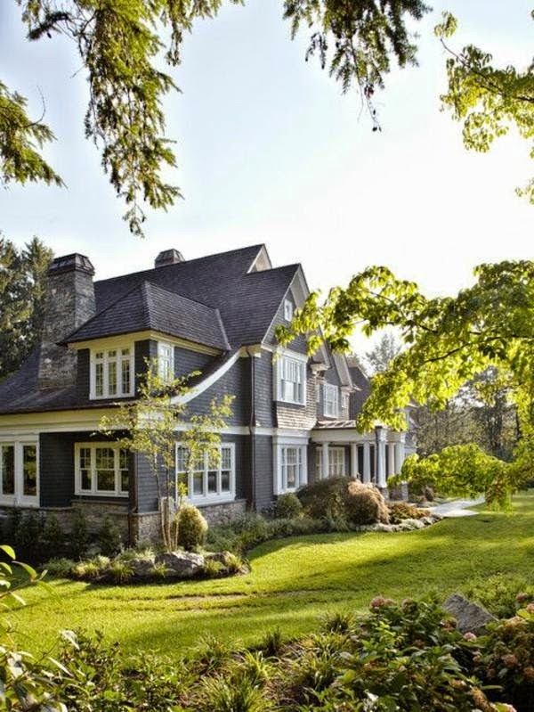 Gray facade? Yes, this is a very good choice!