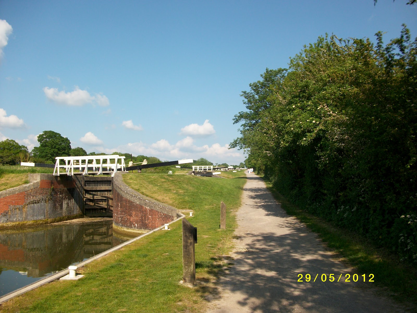 Ken & Kathleen Campervan Trips Devizes Caravan Club Site, Seend, nr