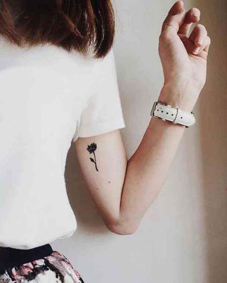 Tatuagens femininas nos bíceps Tatuagens femininas nos bíceps