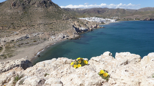 Cala del Cuervo y Las Negras desde LA Molatilla