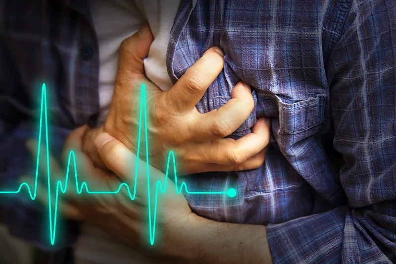 Palpitações Cardíacas à noite: Causas Comuns e Como Tratar