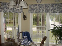 Easy Sew Valance Tutorial