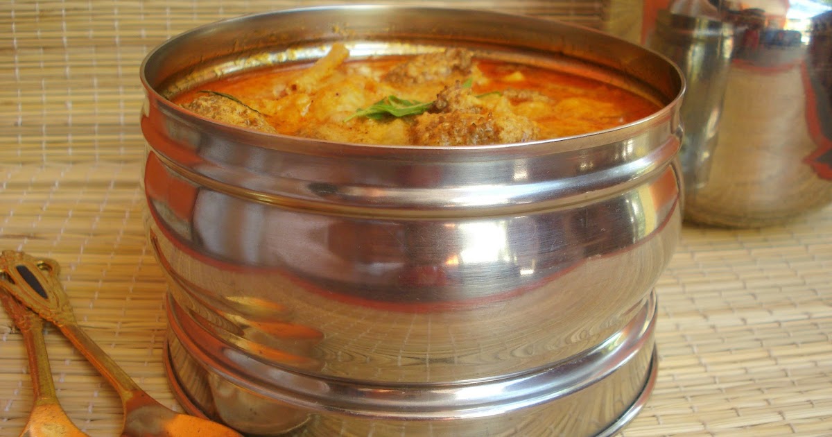 Aatu Kudal Kulambu / Lamb Intestine Curry You Too Can Cook