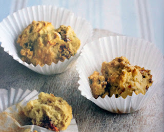 Savoury Mini Muffins: Mini muffins with rosemary and sun-dried tomatoes cooked in white mini muffin cases