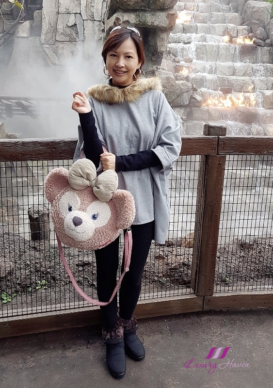 shellie may bag tokyo disney