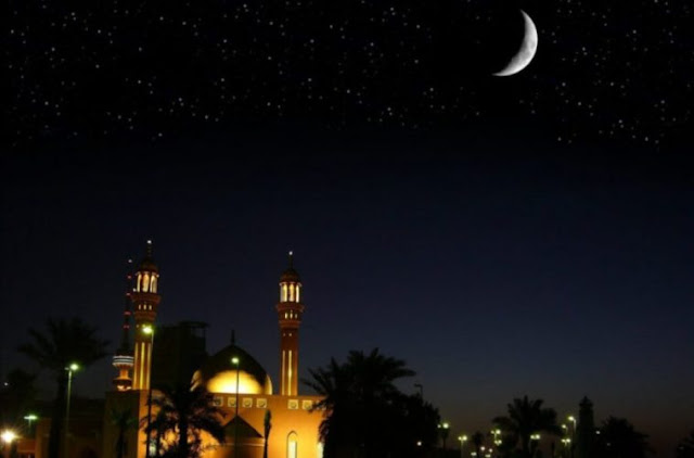 3 Waktu Paling Mustajab Untuk Berdoa di Bulan Ramadhan 3 Waktu Paling Mustajab Untuk Berdoa di Bulan Ramadhan