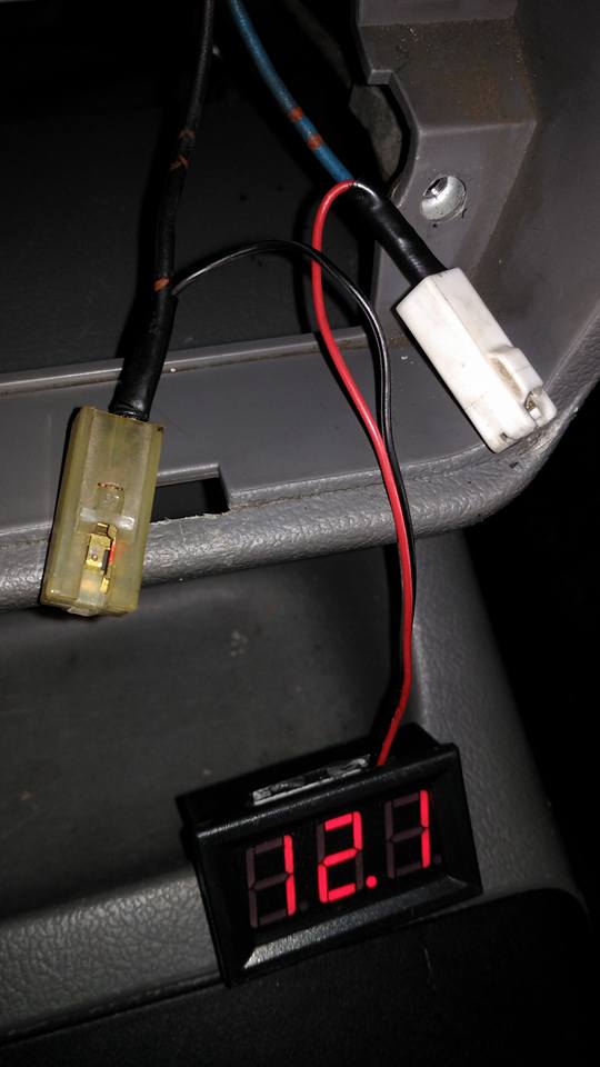 Aneka Tips Kegunaan Volt Meter dan Cara Pasang Volt Meter di Mobil