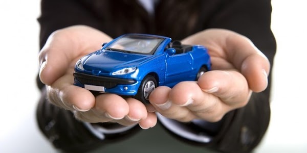 WHAT IS 'Standard Auto Insurance'
