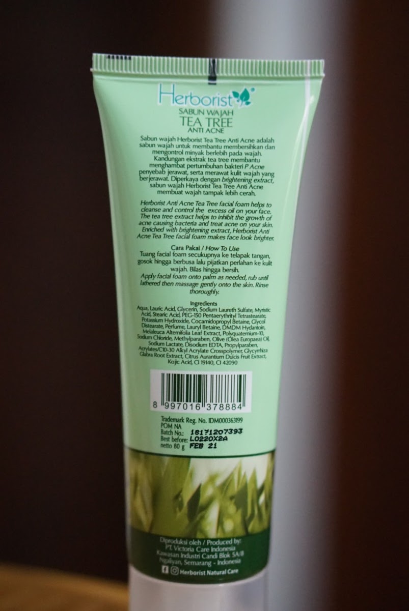 facial foam herborist tea tree