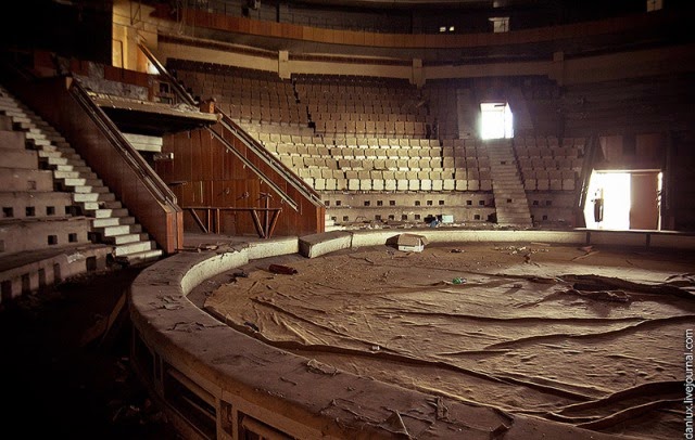 El que fuera el mejor circo de la URSS, abandonado. [FOTOS]