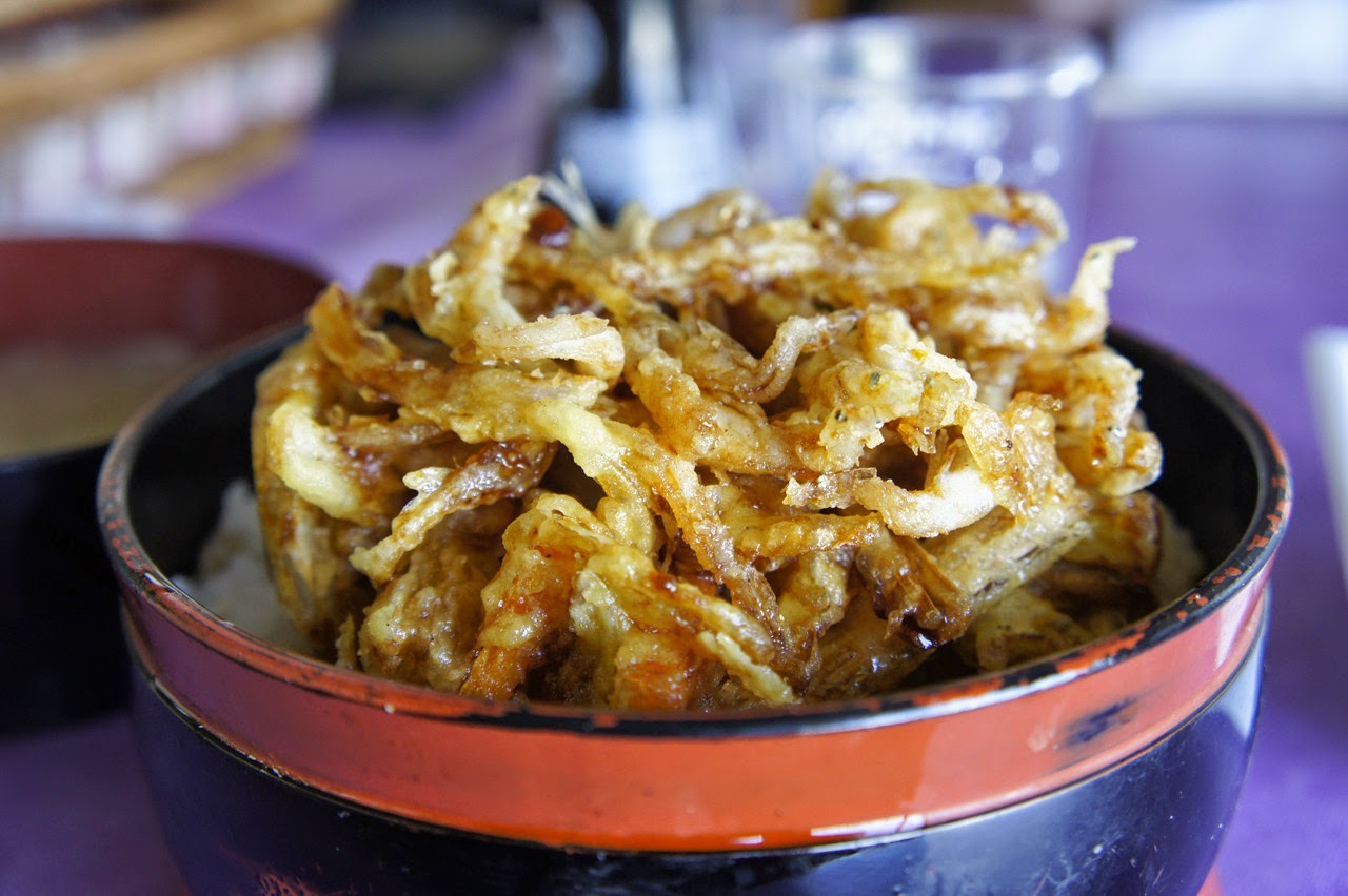 Chrupiący Kakiagedon Japończyk Gotuje