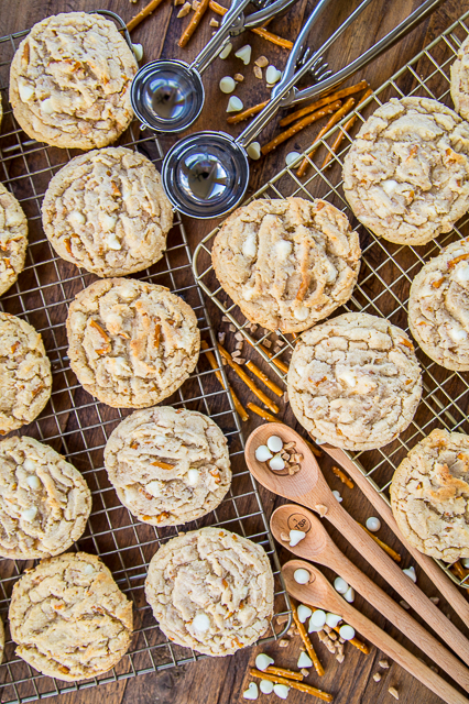 White Trash Cookies - cookies loaded with white chocolate chips, toffee bits and pretzels. Sweet & salty in every bite. Copycat recipe of my favorite cookie at a local bakery. These are DANGEROUSLY delicious! These cookies never last long in our house! #cookies #whitechocolate #chocolatechipcookies White Trash Cookies - cookies loaded with white chocolate chips, toffee bits and pretzels. Sweet & salty in every bite. Copycat recipe of my favorite cookie at a local bakery. These are DANGEROUSLY delicious! These cookies never last long in our house! #cookies #whitechocolate #chocolatechipcookies