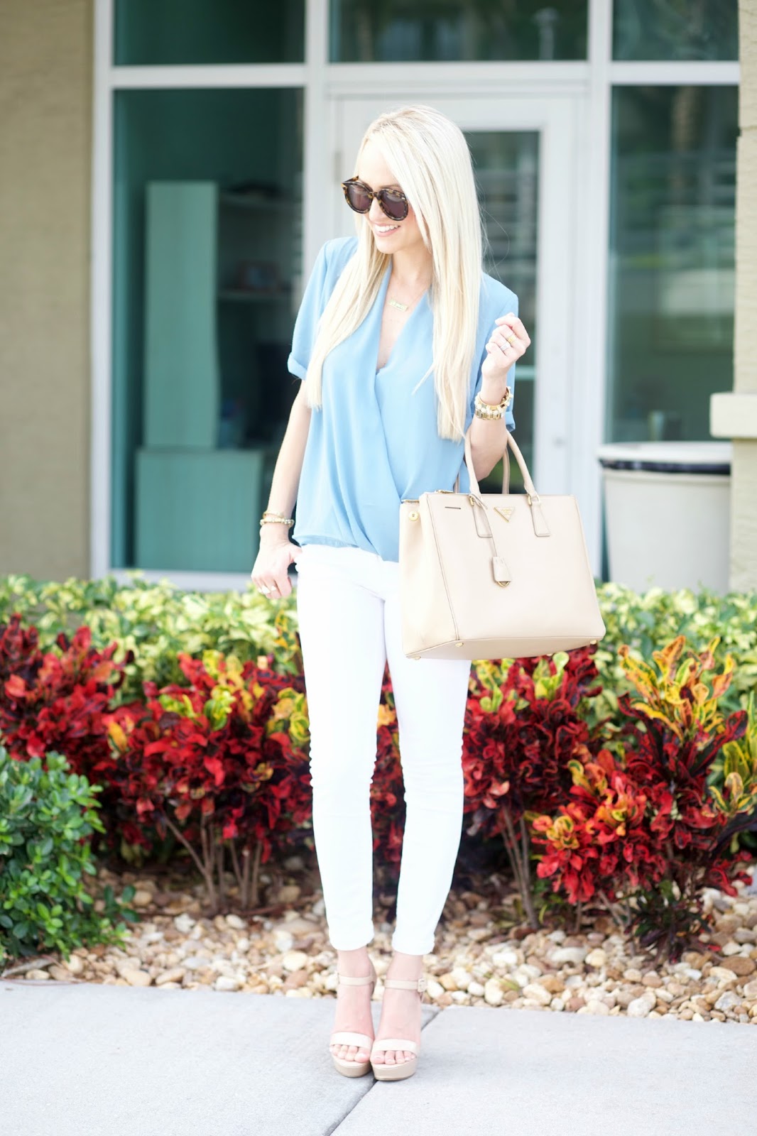 A Spoonful of Style: Baby Blue and White...