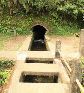 air terjun tiu kelep senaru lombok utara