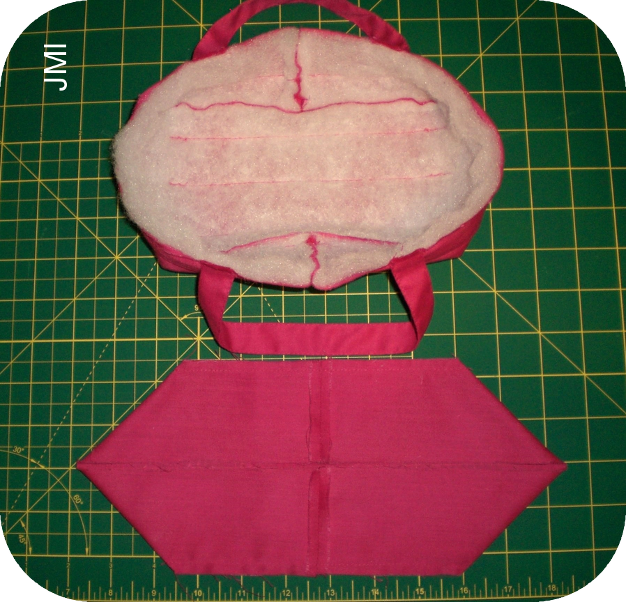 Crafting for Shoeboxes How to make a Carry Cot for a Mini Baby Doll