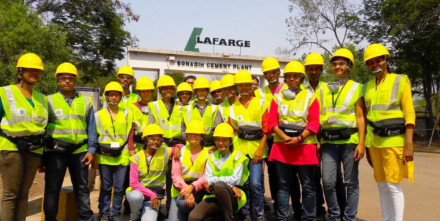 Lafarge Recruiting World Wide Freshers/experiences In Off Campus Drives