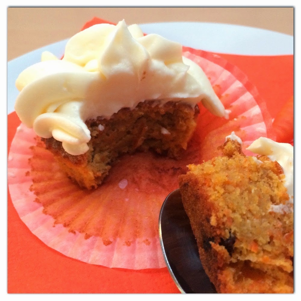 ApfelStrudel Kuchen Frosting de Crema de Queso {Alma Obregón}