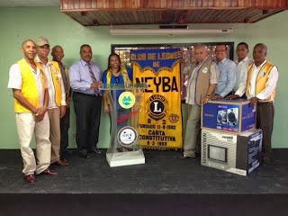 AIRAC y COOPACRENE donan equipos a Hogar Alegría de Neiba.