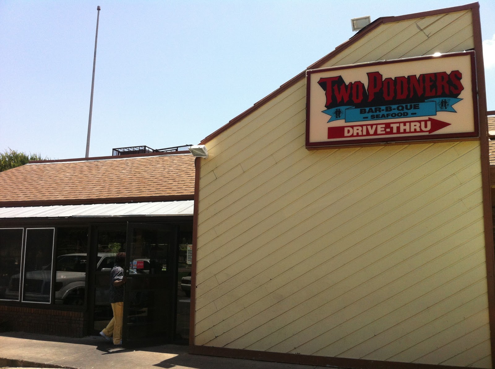 The Barbecue Fiend Two Podners BarBQue & Seafood (Dallas, TX)