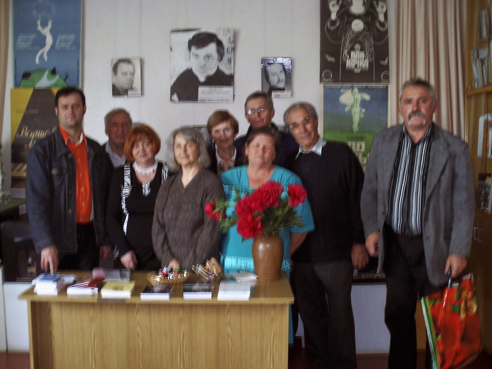 Литературный фотоблог Ивана Н.: Елена Лаврентьева (Донецк-Горловка)