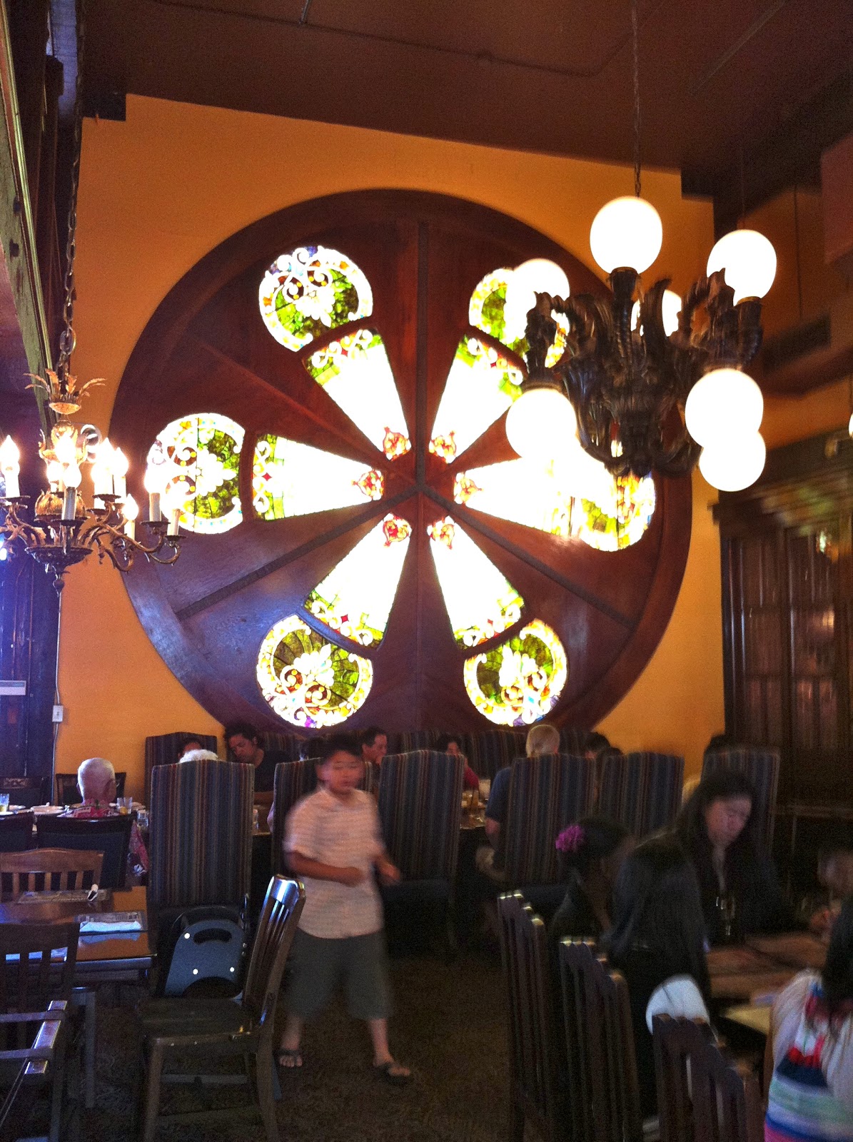 GREAT EATS HAWAII THE OLD SPAGHETTI FACTORY