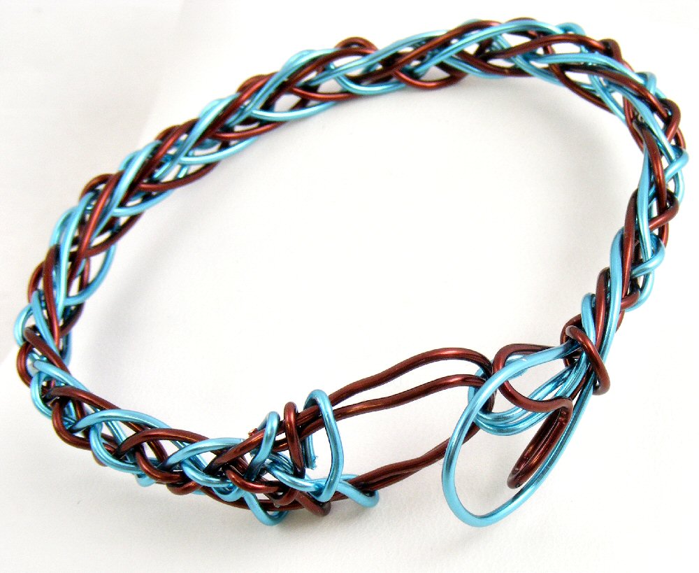 Sweet Freedom Designs: Woven Wire Bracelet