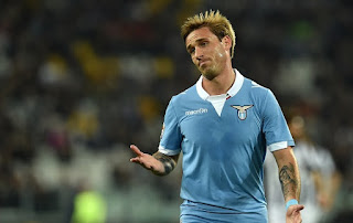 Liverpool to fight Manchester United for Lucas Biglia
