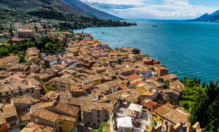 Lake Garda – the Largest Stunning Lake in Italy