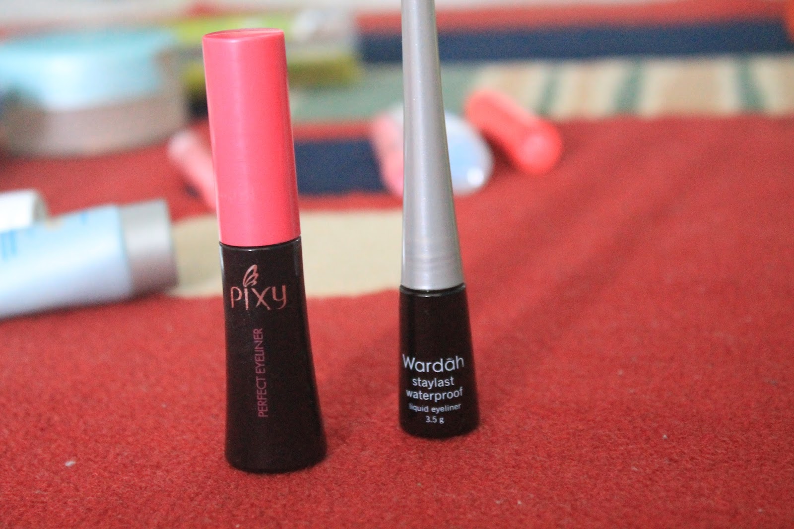 Review Eyeliner PIXY Perfect Eyeliner dan Wardah Staylast Waterproof