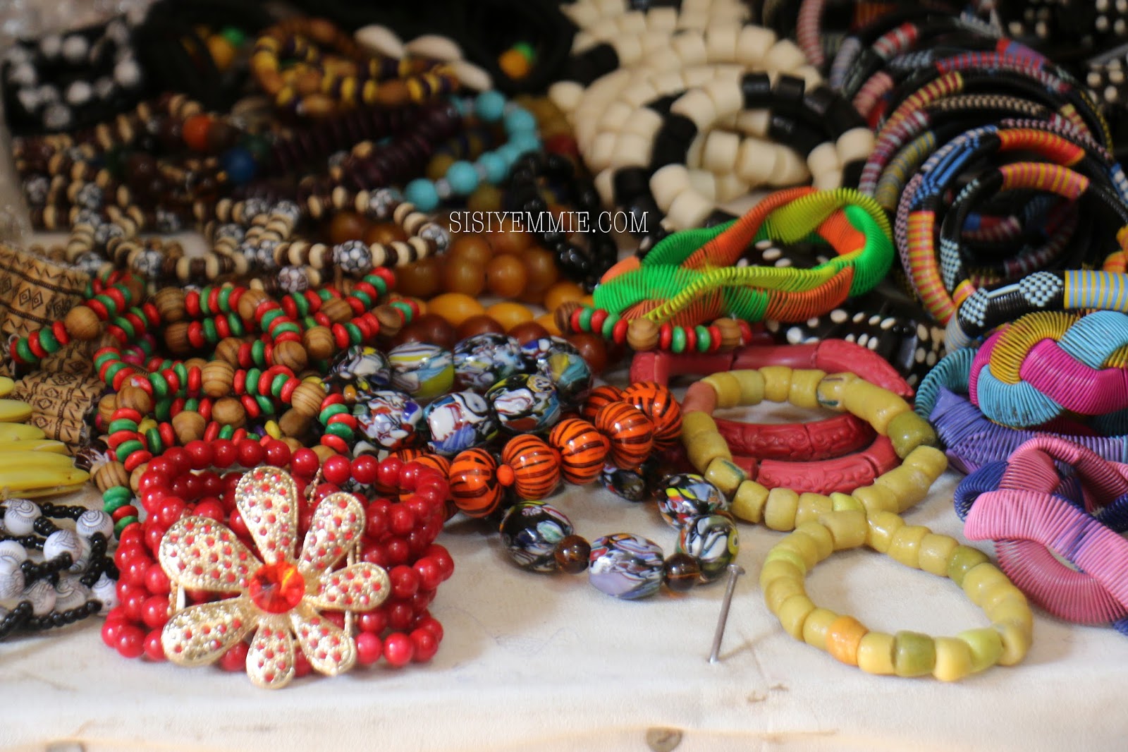 MY QUICK VISIT TO THE ARTS AND CRAFTS VILLAGE, ABUJA SISIYEMMIE