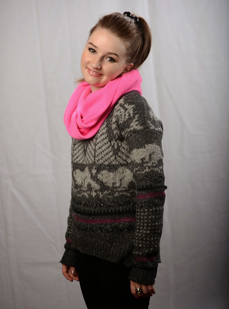 Celebs Galaxy: Kaitlyn Dever – Portraits at MSN Wonderwall at Chef