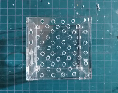 自作排水アクセサリ手順(マスキングテープを外し、きれいにバリを取って完成!)