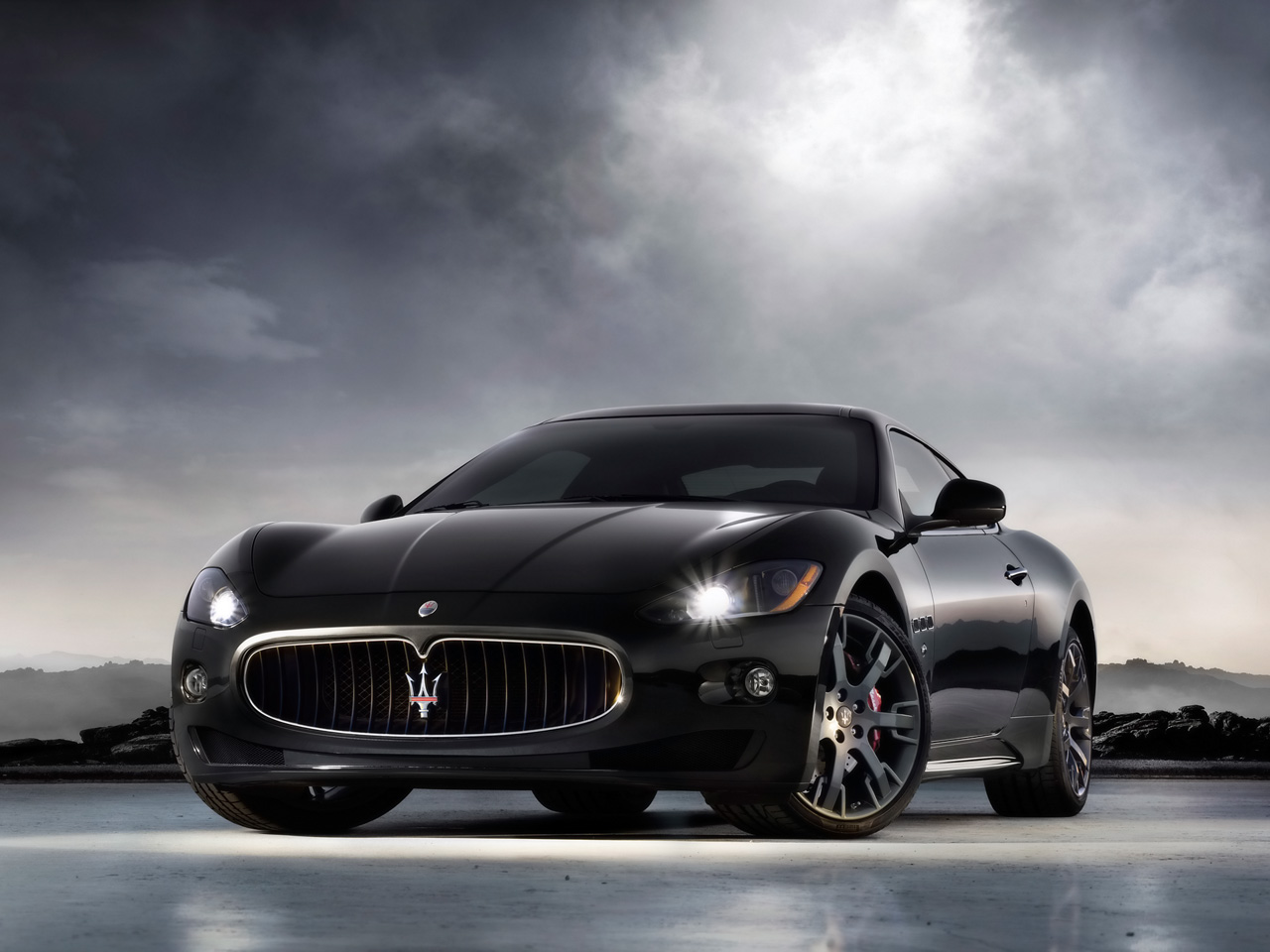 Maserati granturismo  World Of Cars