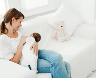 4 Alasan Mengapa ASI Sangat Penting untuk Bayi