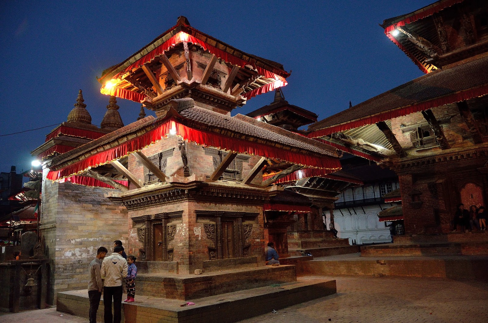 Площадь дурбар