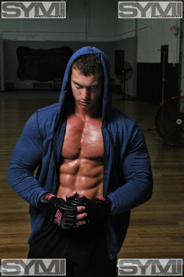 Daily Bodybuilding Motivation: Brian Freeman - Aesthetic Pec-tacular ...
