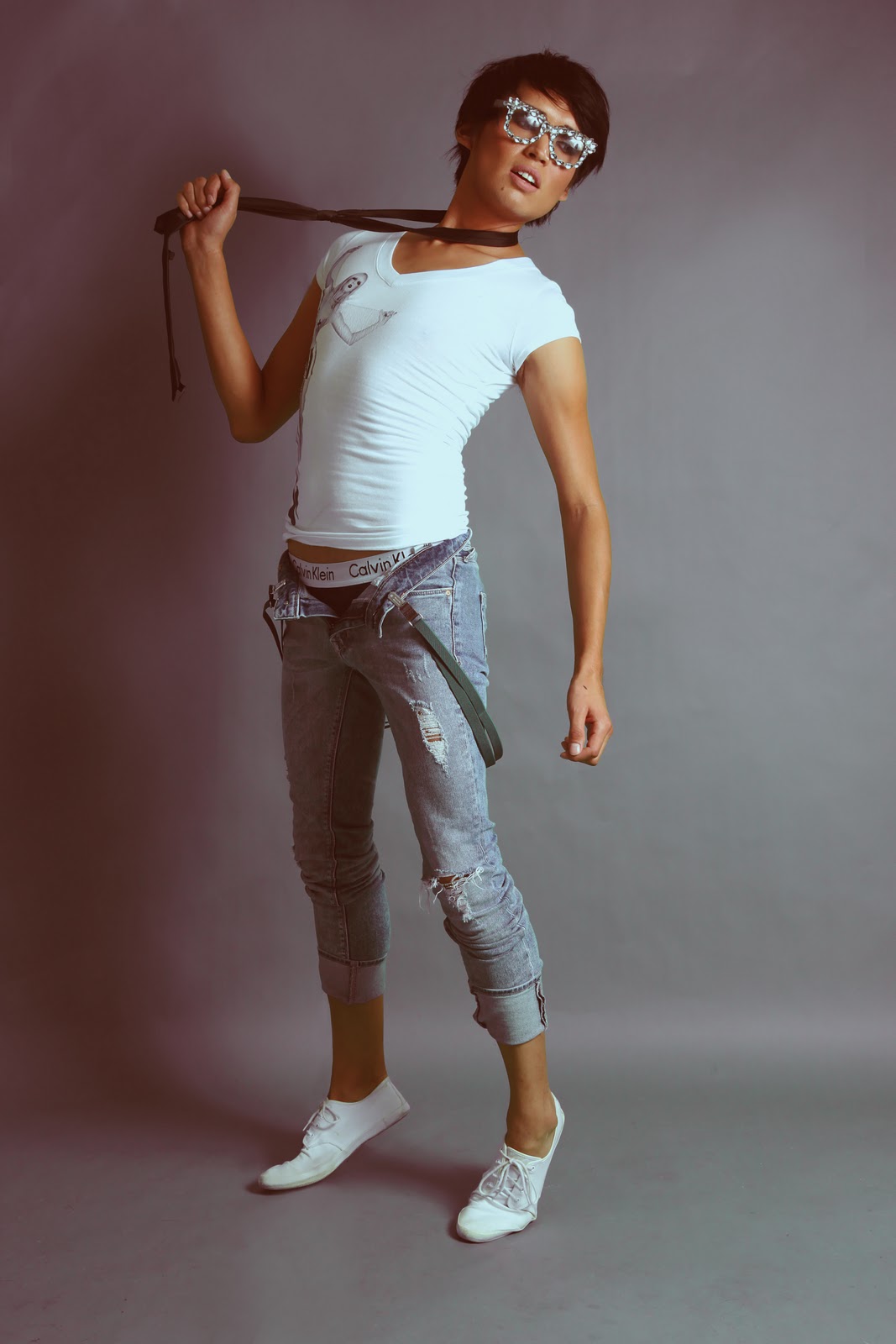 Makeup Artist Chevi Rabbit: November 2011