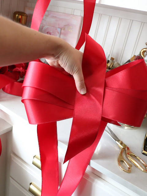 How To Make a Perfect Bow and more Christmas Tips - Eleven Gables